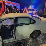 Trei tineri au fost grav răniți într-un accident rutier petrecut noaptea trecută. Unul este în comă