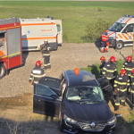 Trei persoane au fost rănite într-un accident rutier petrecut la limita dintre județele Iași și Neamț