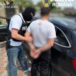 Prins în flagrant în timp ce vindea cocaină în Târgu Frumos, arestat împreună cu o rudă, partener de “afaceri”