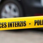 A atacat-o cu cuțitul, in plin trafic! O femeie a fost la un pas de moarte