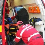 Bărbat salvat dintr-o râpă adâncă. Acesta suferise mai multe traumatisme