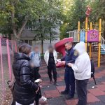 Activitate suspendată și amenzi usturătoare pentru vânzarea de țigări și băuturi energizante minorilor